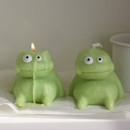 Funny Cute Pepe the Frog Candle - Oopsy Oasis